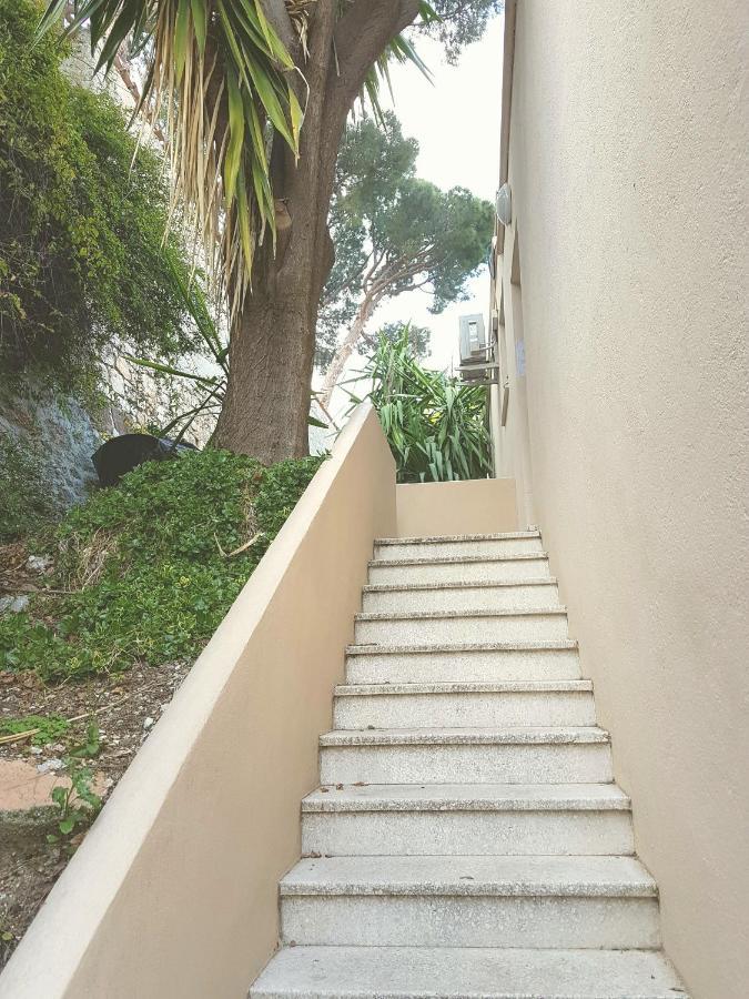 Joli Avec Petit Jardin Apartment